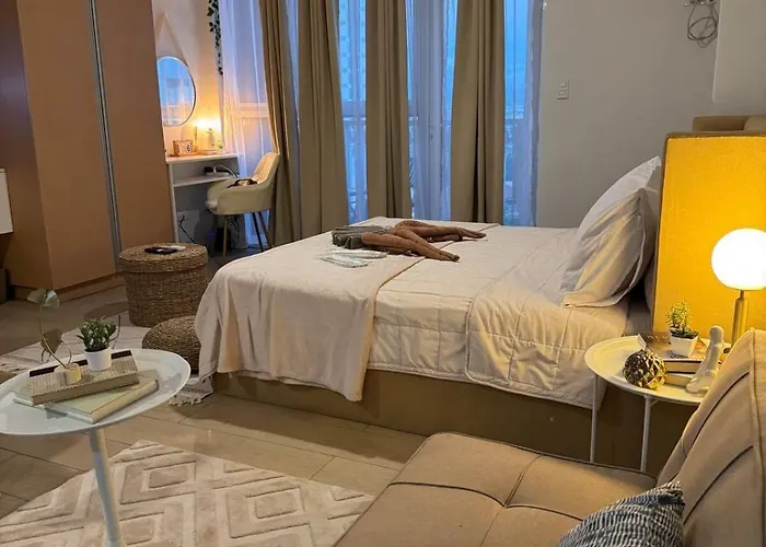 Spacious Staycation With Venice Grand Canal View Manila